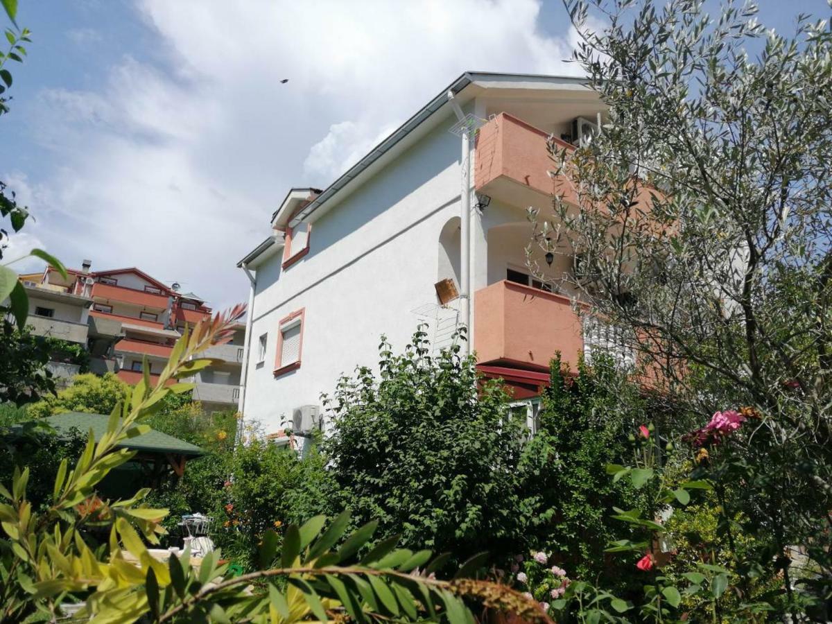 הרצג-נובי Apartments Stevovic מראה חיצוני תמונה