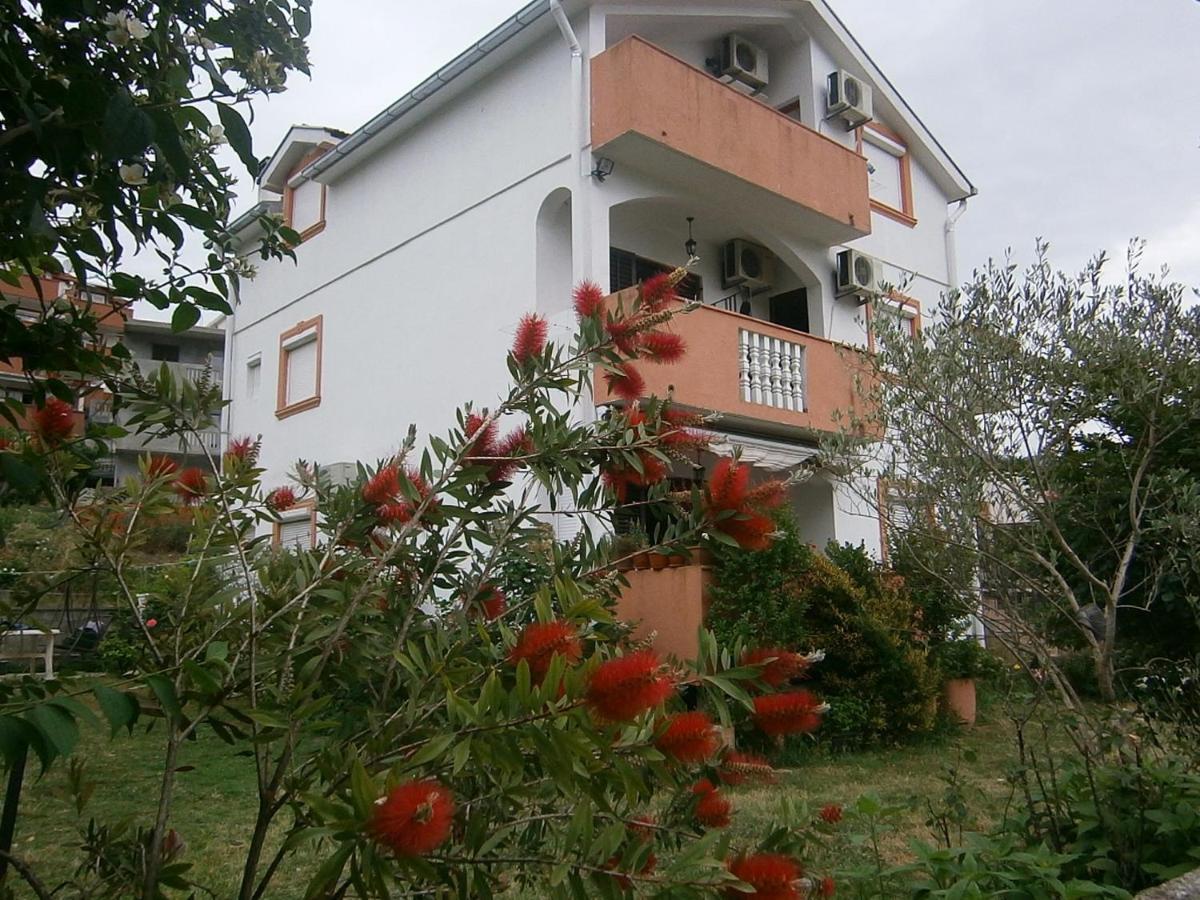 הרצג-נובי Apartments Stevovic מראה חיצוני תמונה
